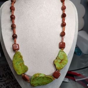 Elegant Green and Brown Beaded Necklace